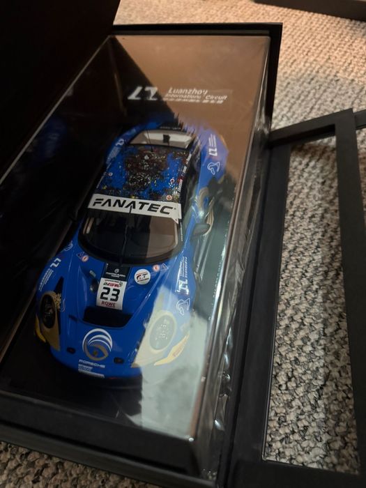 Macheta Spark 1:18 Porsche
