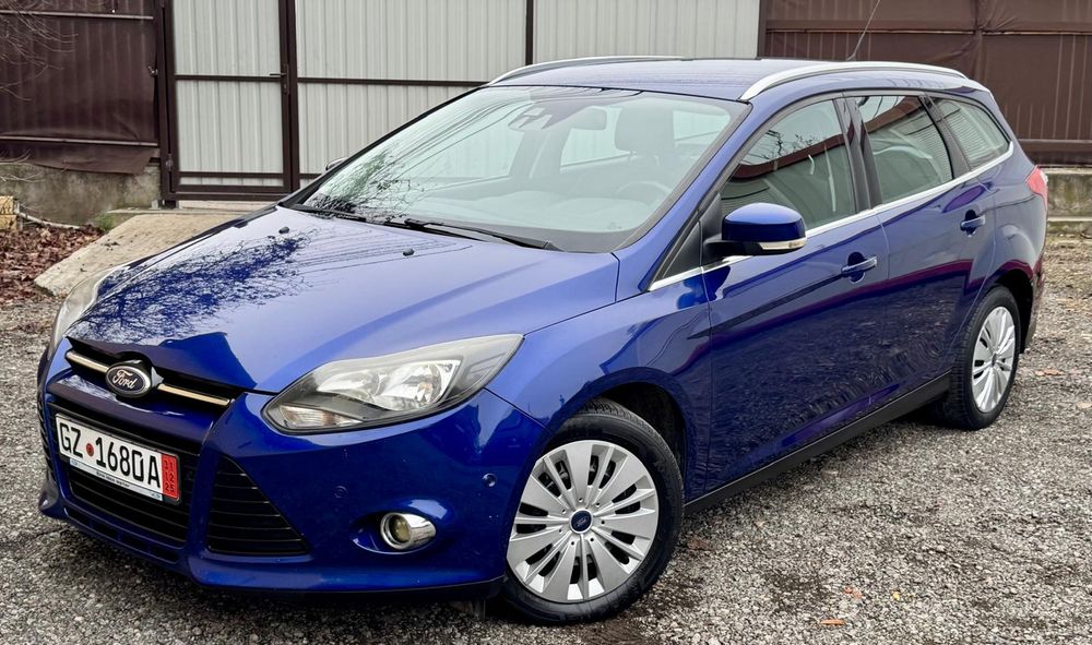 Ford focus Titanium   distributie noua ulei si filtre  !! Climatronic