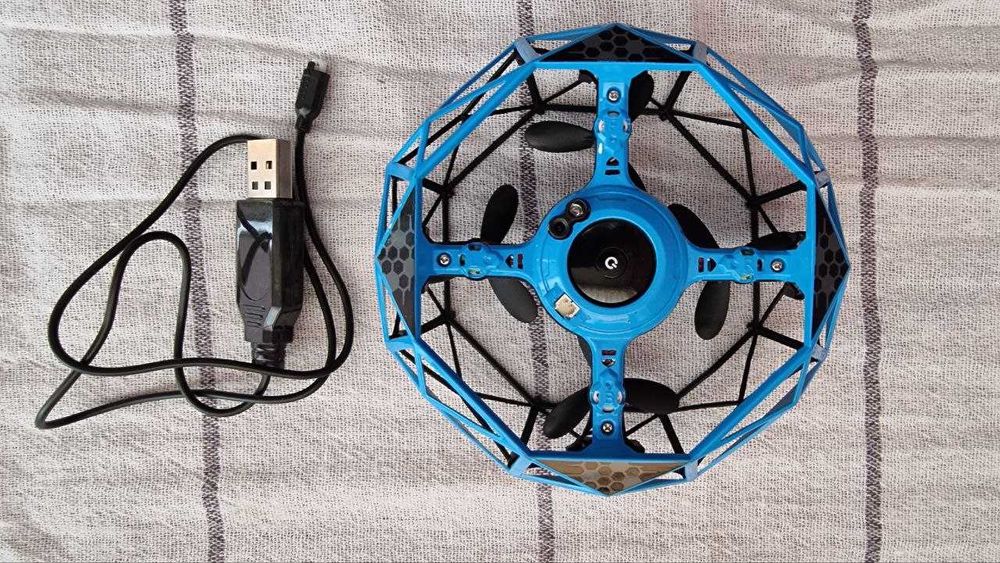 UFO Mini Drone for Kids // Мини дрон НЛО за деца