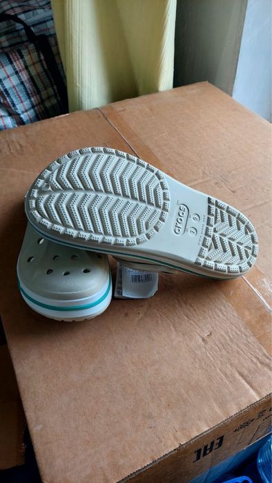 Обувь новая Crocs