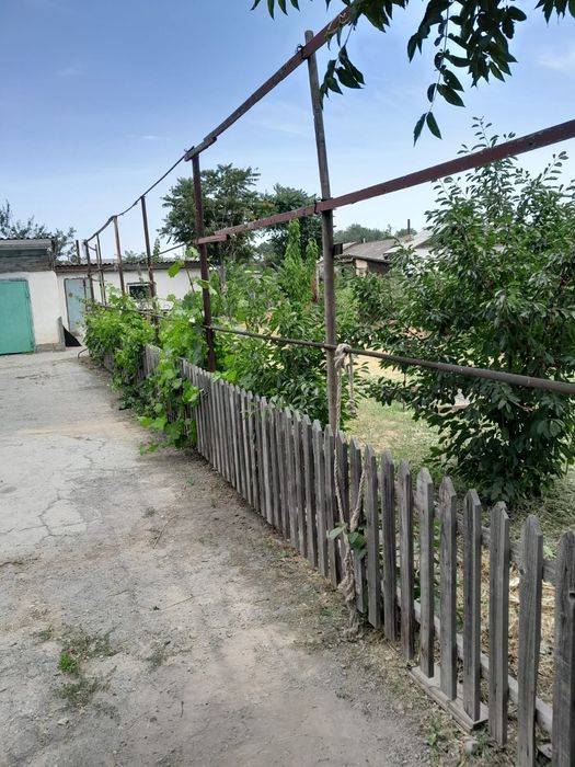 Продается дом за линией.