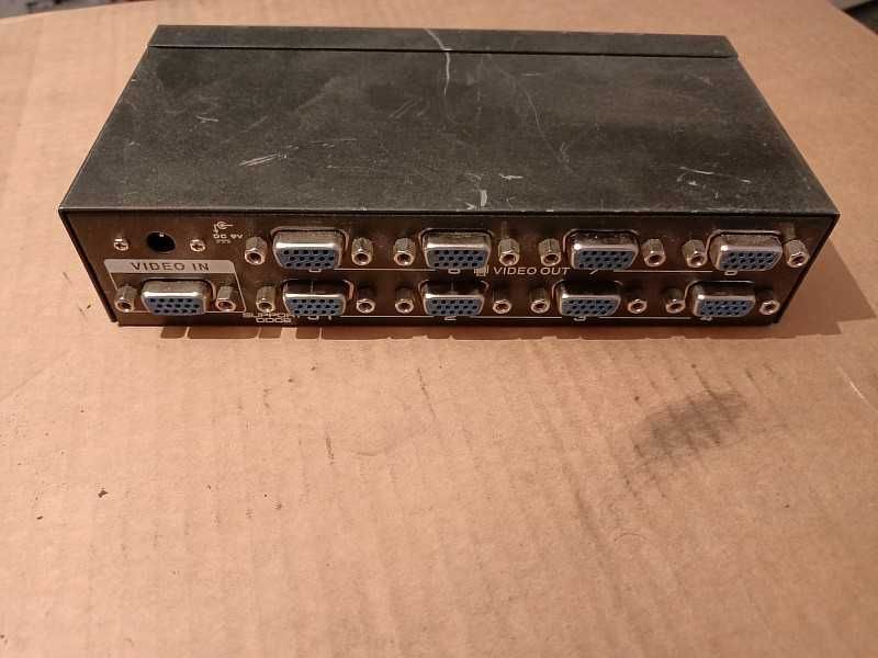 Продам VGA Splitter "2508" 8-PORT.