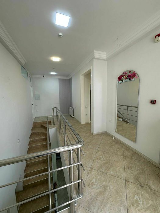 Сдаётся помещение 120 м² у моста Топович — 7 комнат + холл