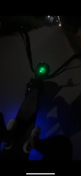 Vand scuter electric