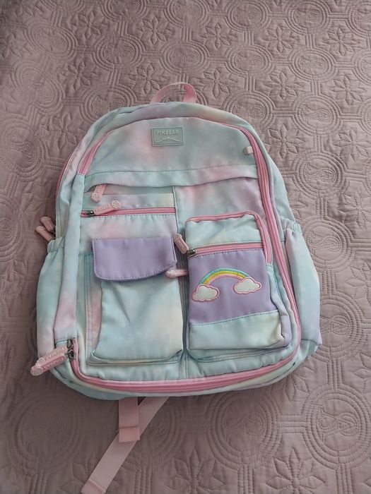 Рюкзаки школьные в отличном состоянии