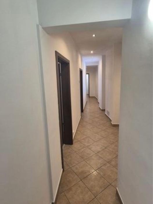 Închiriez apartament – Centrul Vechi, Strada Franceză