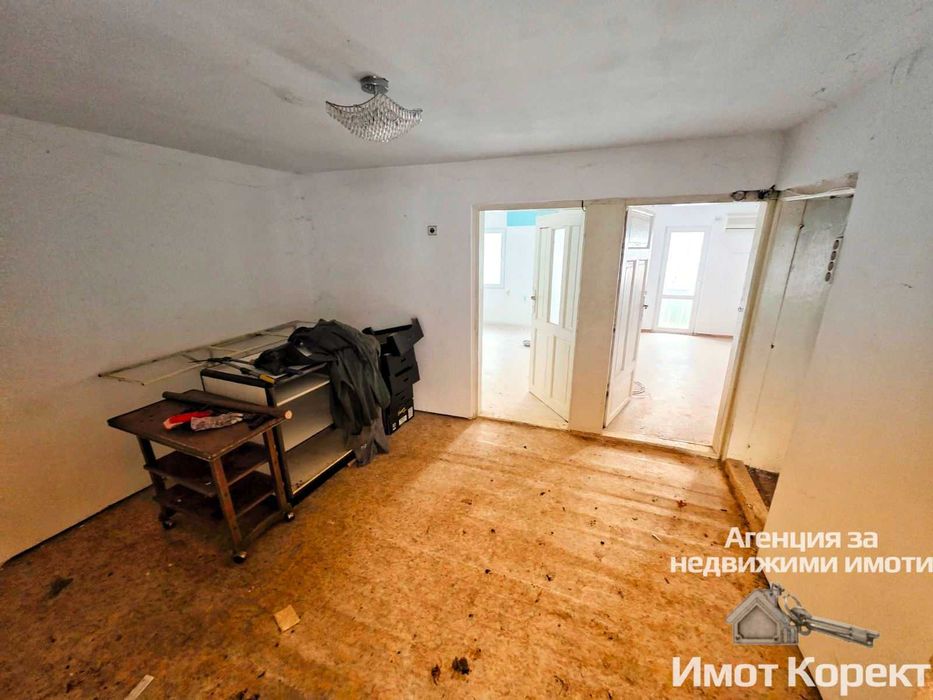 Имот Корект продава Къща, кв. Жорш махала, гр. Асеновград