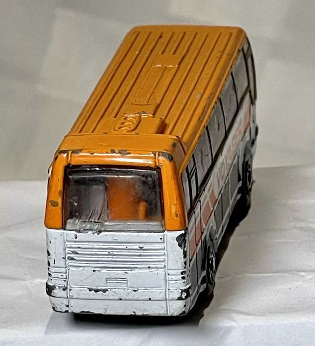 Matchbox автобус Voyager