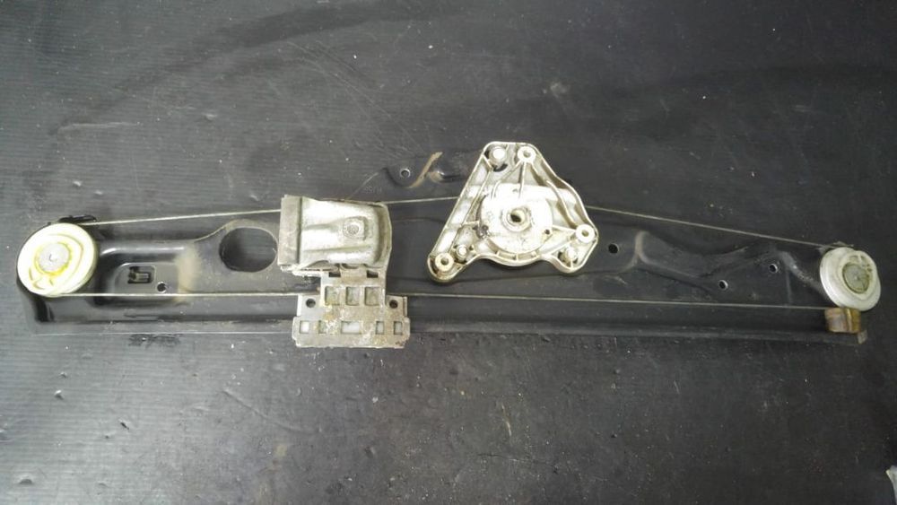 Macara usa dreapta spate mercedes e-class w211 a2117300246