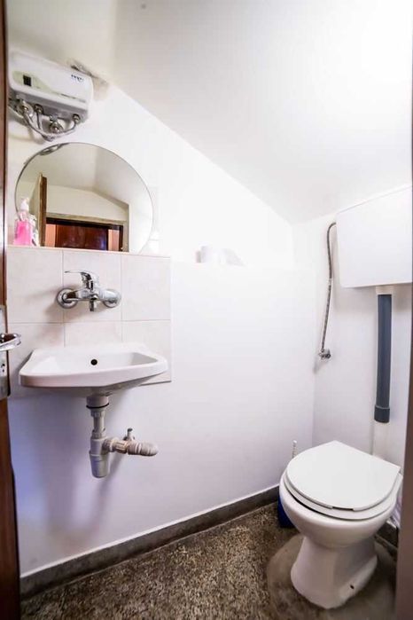 Дава се под наем Къща в София, Княжево - 260 кв.м за 1600 € - Снимка #18