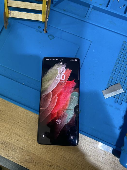 Продам Samsung S21 Ultra