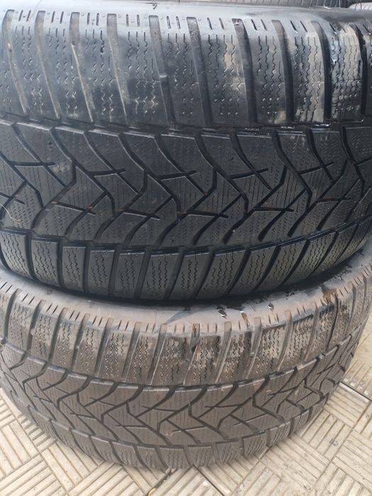 285 40 20,2buc iarna Dunlop WinterSport5,Suv