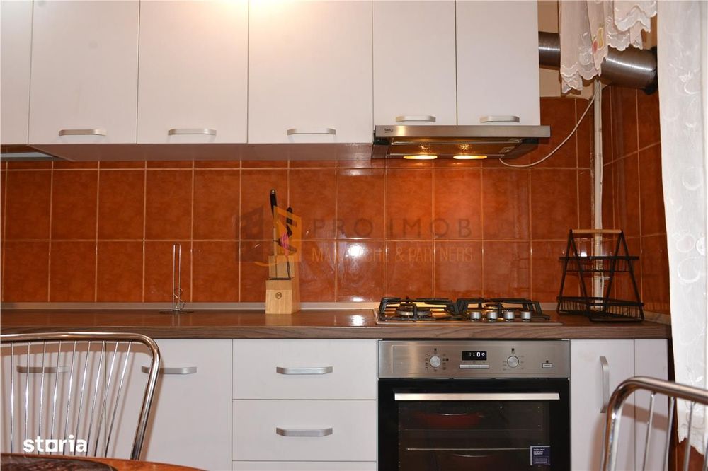 Apartament 3 camere cf 1 decomandat zona 1 Decembrie 1918
