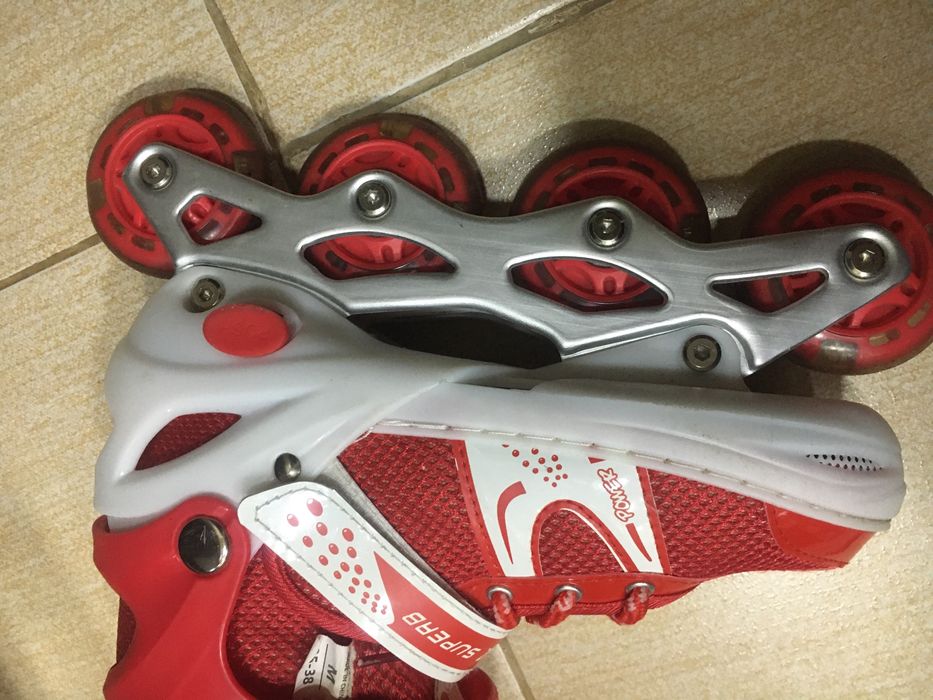 Продаются ролики 35-38