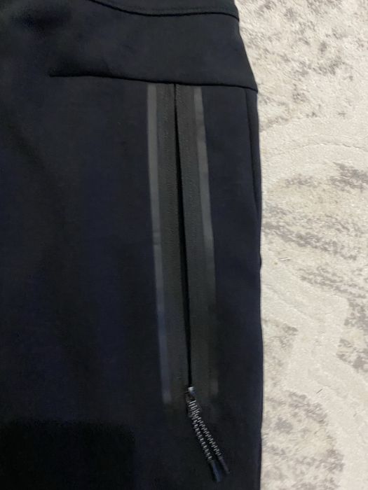 Продам треко (nike teech flecee) не дорого