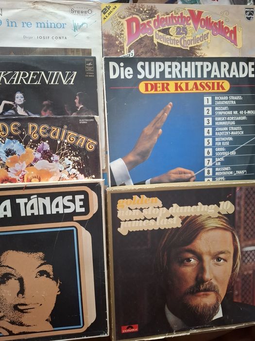 Vand discuri de vinil cu muzica clasica, usoara, populara, simfonică