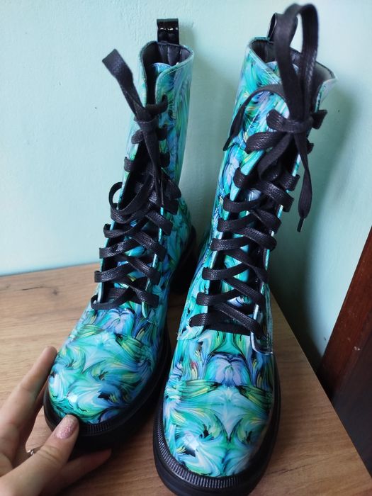 Уникални боти 40 номер