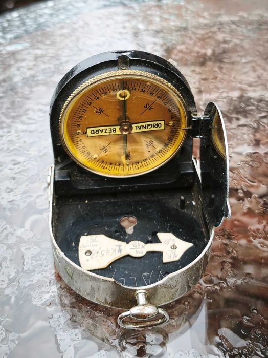 Busolă romanesca bezard, anii 30