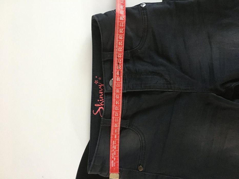 Дънки за момиче в синьо и черно