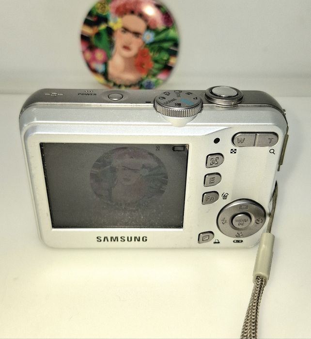 Samsung S860 – компактен дигитален фотоапарат