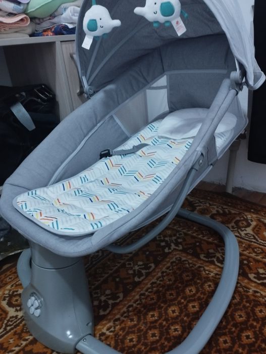 Детский качелья сатылады.