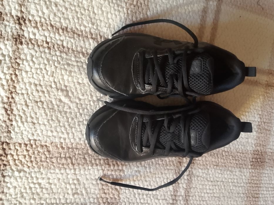 Дамски маратонки  under armour