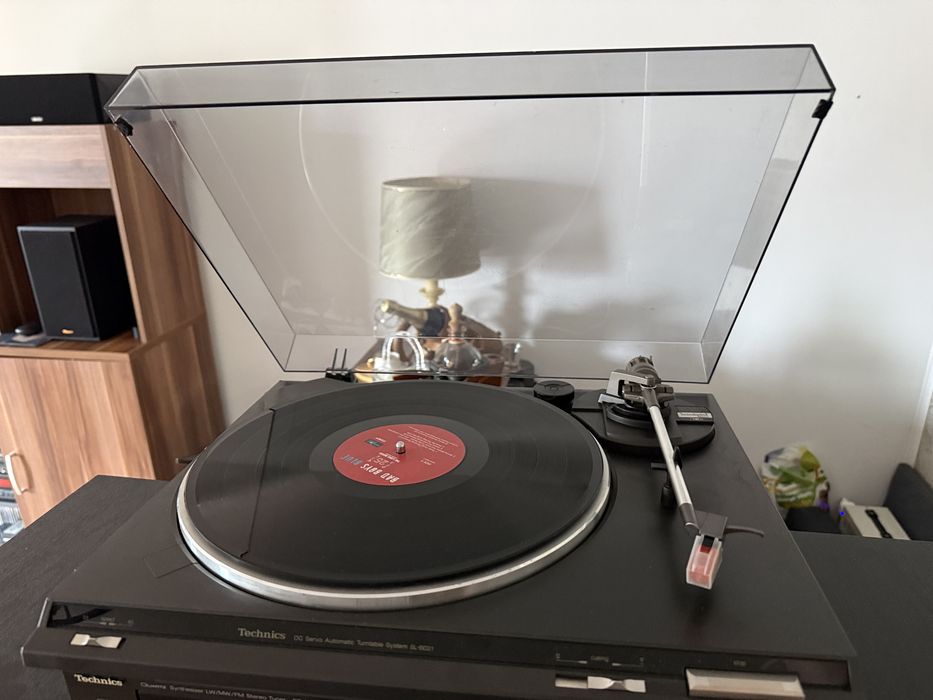 Linie audio Technics