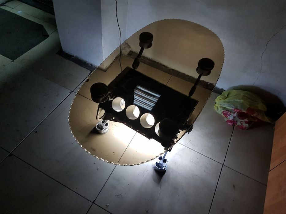 Стол из блока двигателя