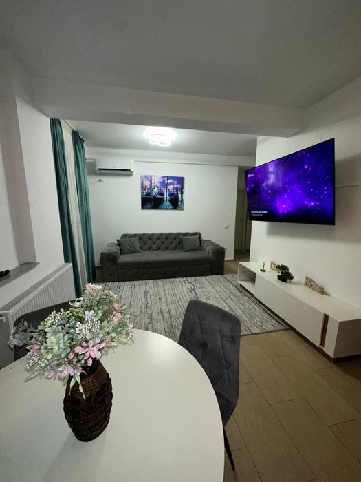 Inchiriez apartament Mamaia Nord
