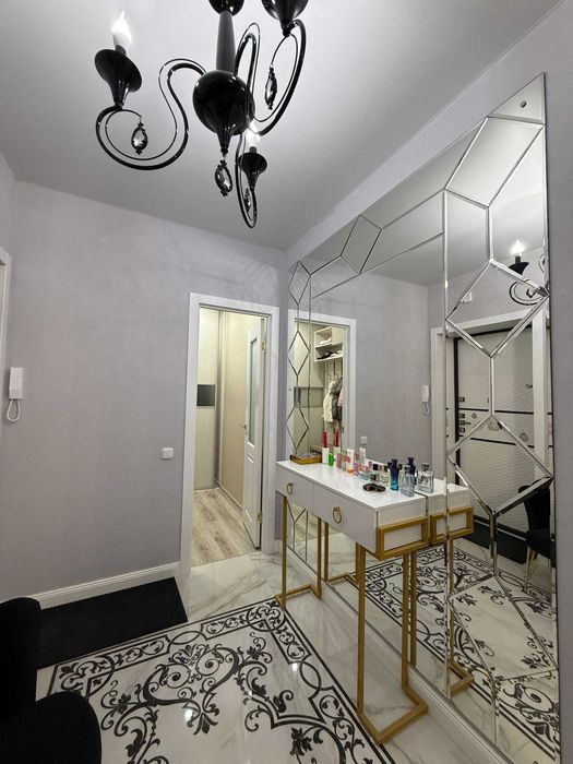 3 комнатная 108 м2 в Юбилейном