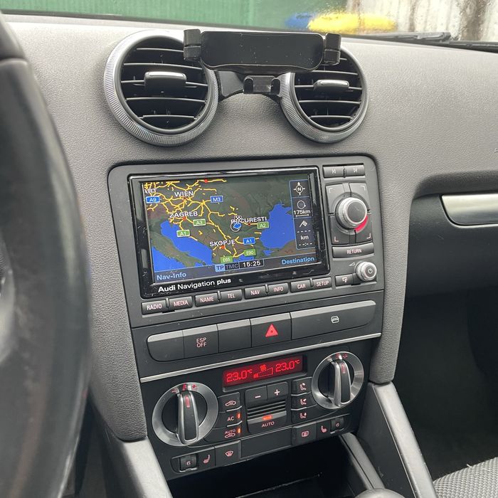 Audi A3 2.0d 2010, 140cp, CBAB, 6 trepte, dublu panormaic, 265000km,