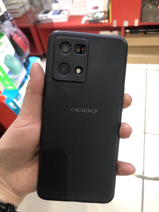 Продам Oppo reno7