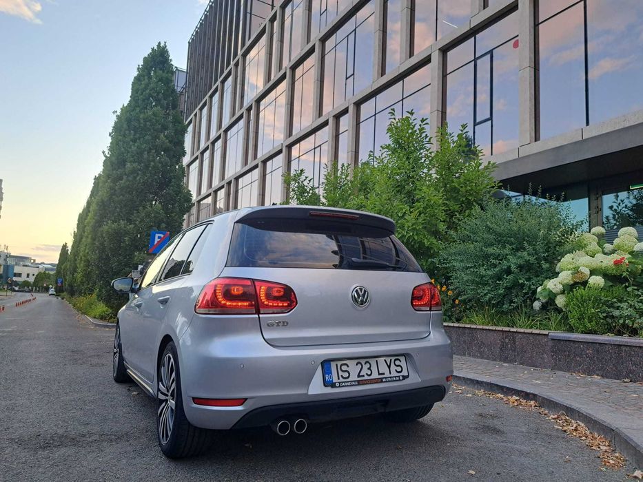 VOLKSWAGEN Golf 2011 — imagine 3