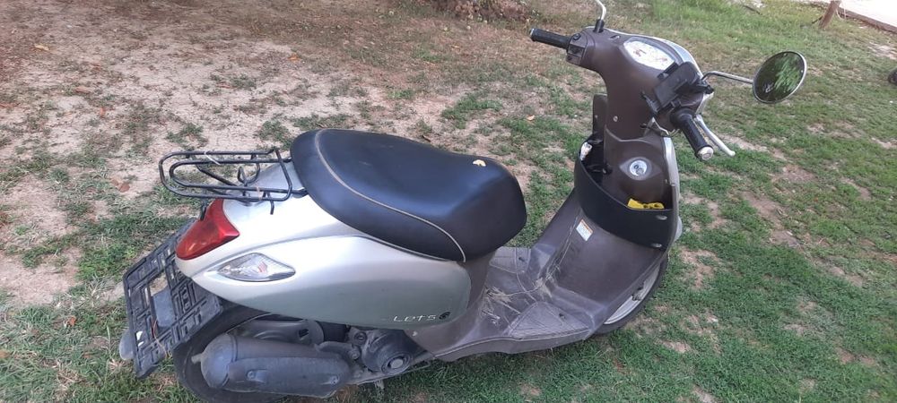 Продаётся мопед Suzuki Let's 4