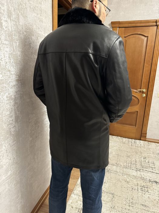 Продам мужскую дубленку