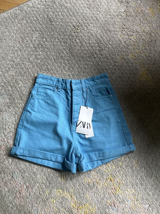 Сини къси гащи от Zara, размер 32, не е носено