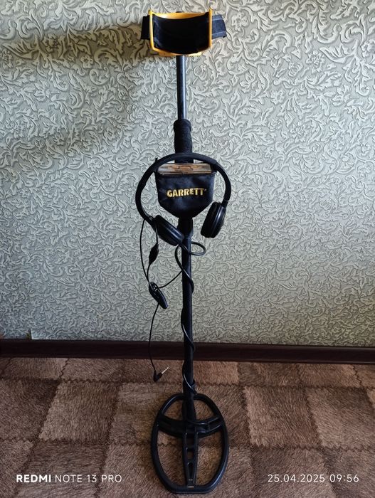 Металлоискатель в отличном состоянии