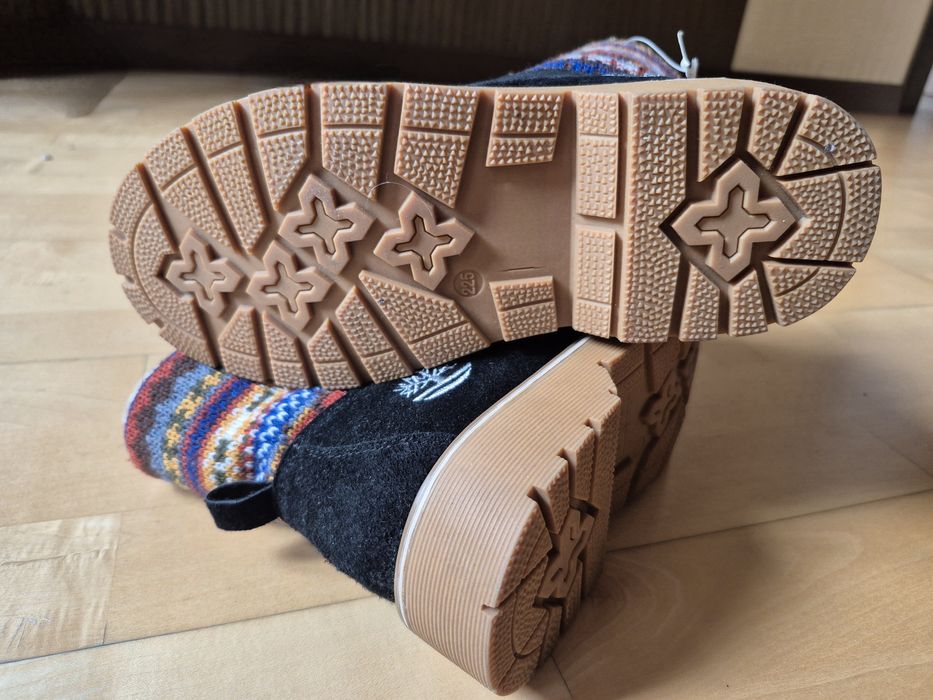 Ботинки зимние детские новые