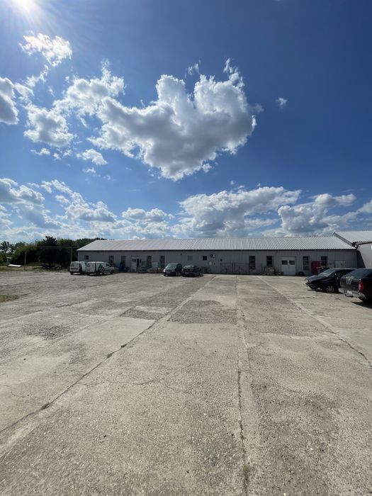 Inchiriez spatiu pentru depozit