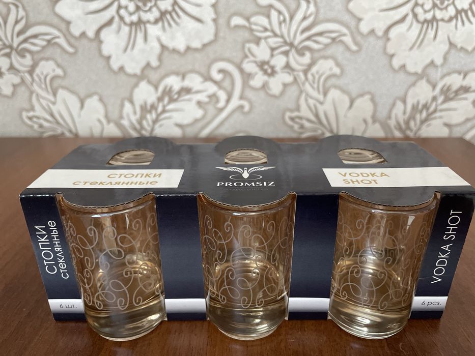 Стопки стеклянные