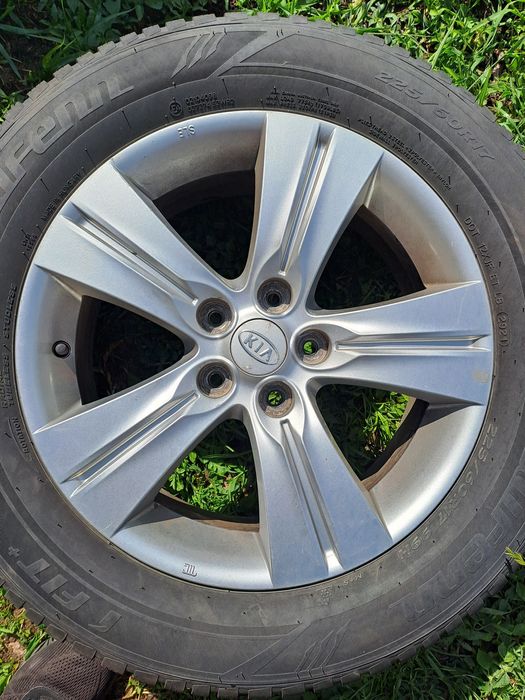 Vând roți de iarna cu anvelope M+S