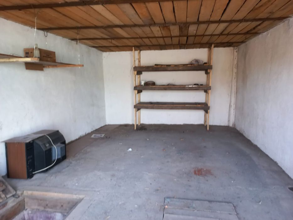 Продам гараж в районе хлебозавода