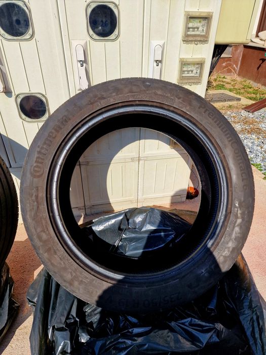 Anvelope 235/50 vara Continental Premium Contact 6