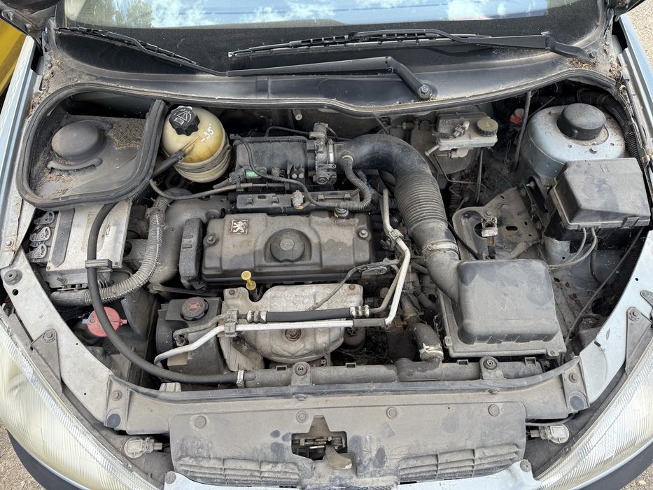 Пежо 206 1.1 на части