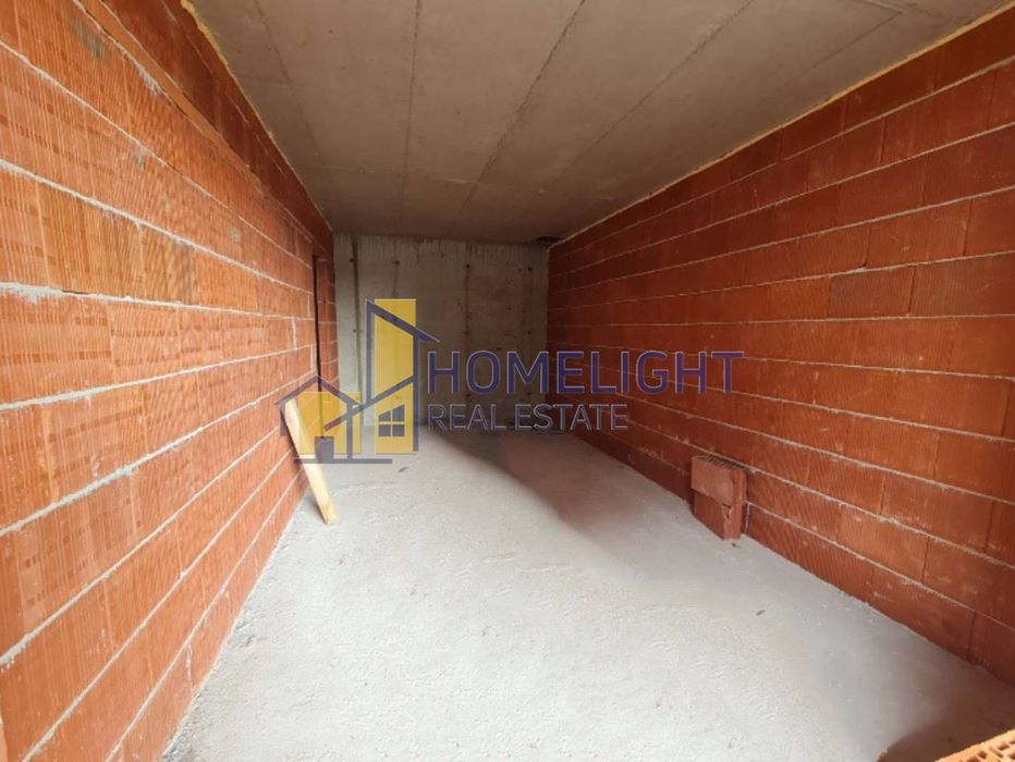 Тристаен апартамент в кв. Овча купел