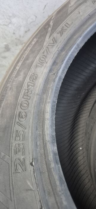 Продам шины на 18. 2шт
