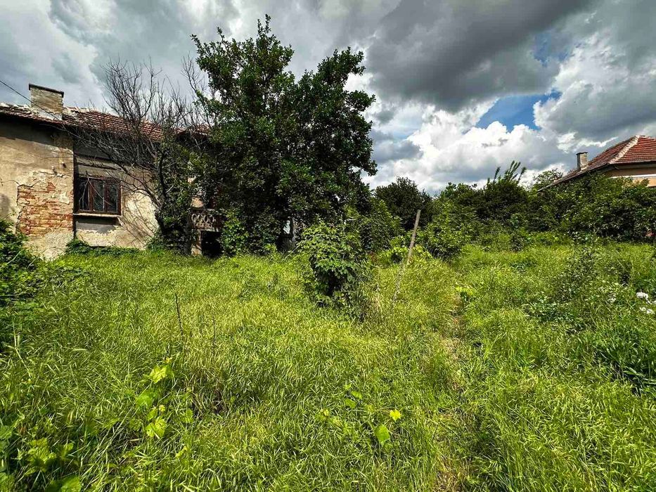 Продава се Парцел в Мизия - 2590 кв.м за 5 €/кв.м - Снимка #2