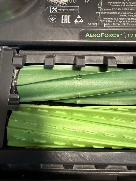 Прахосмукачка робот iRobot Roomba i7