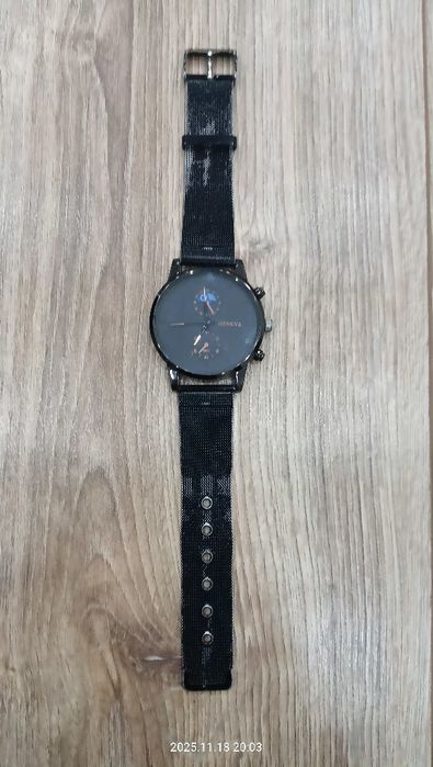 Часы GENEVA    .