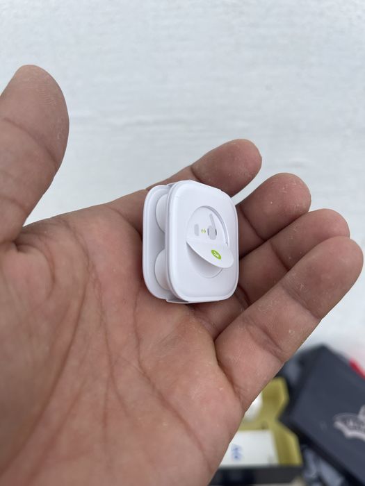 Продам коробки 2 шт от Airpods PRO